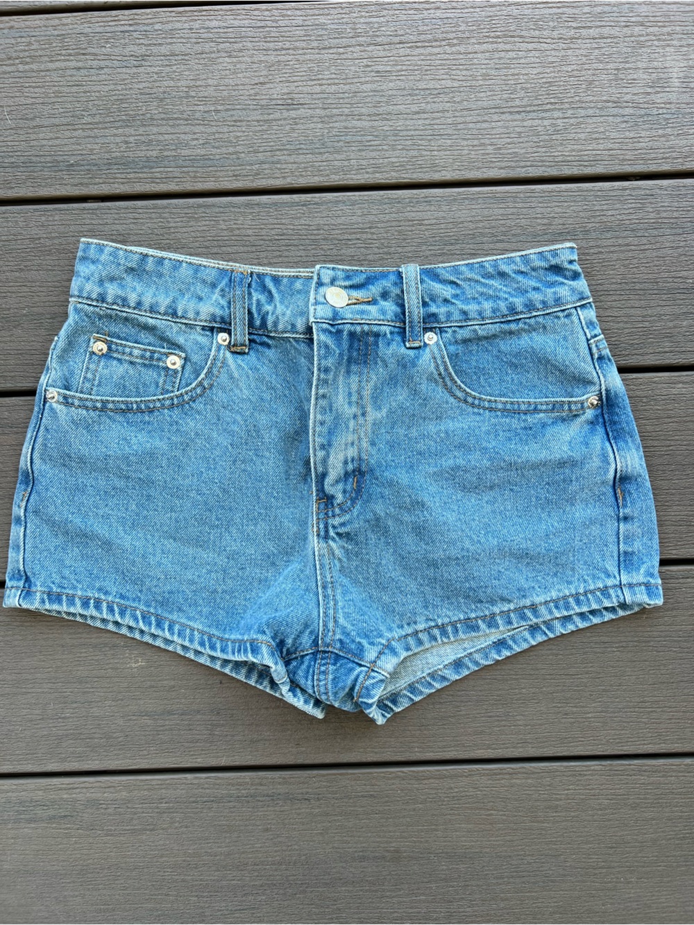 Edikted Bow Pocket Washed Denim Shorts